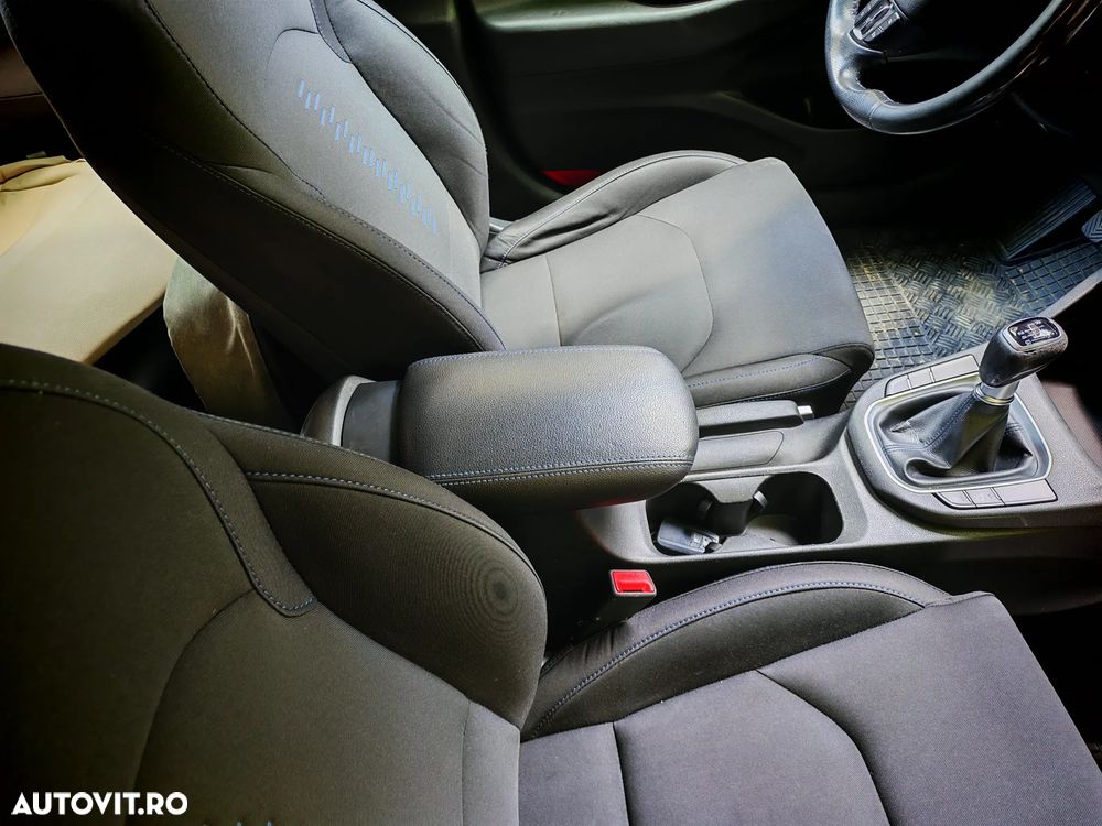 Hyundai i30 1.0 T-GDI 120CP 5DR Highway - 10