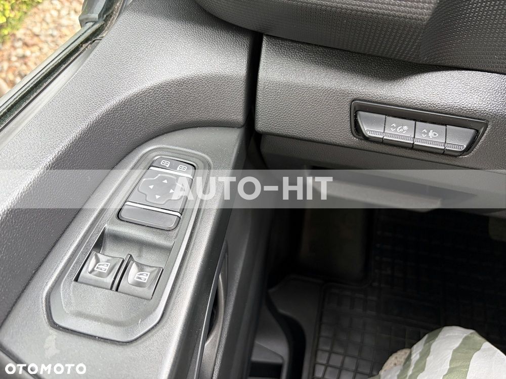 Renault Trafic - 19