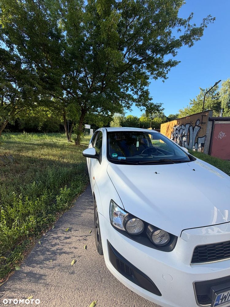 Chevrolet Aveo - 3