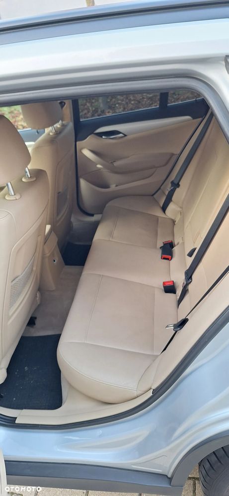 BMW X1 xDrive28i - 16