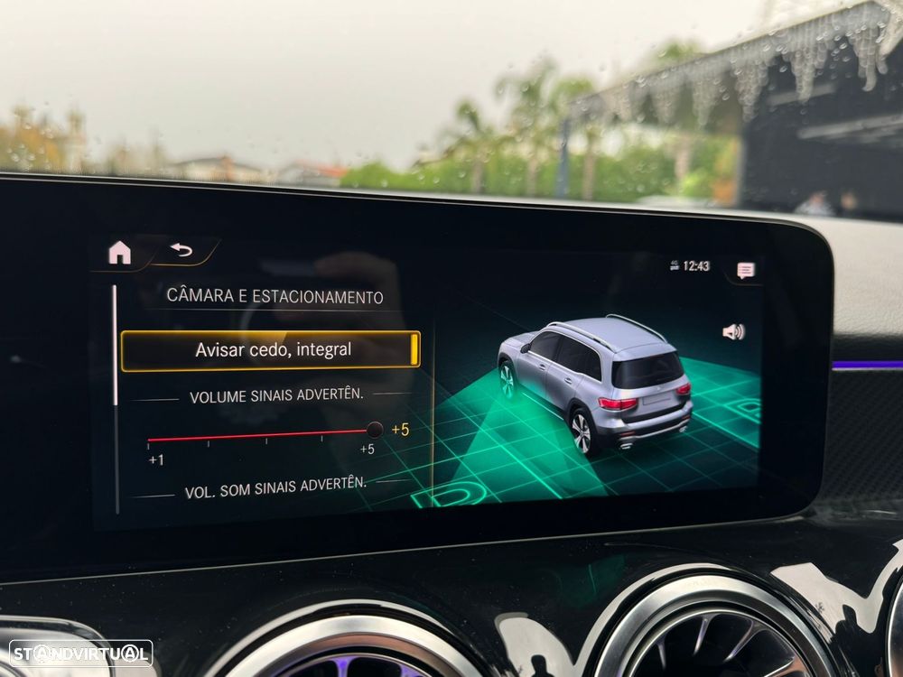 Mercedes-Benz GLB 220 d AMG Line - 46