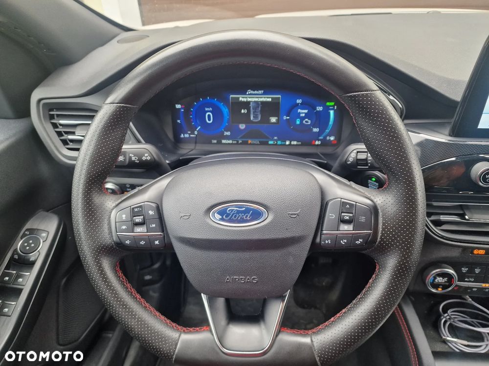 Ford Kuga 2.5P PHEV FWD ST-Line - 6