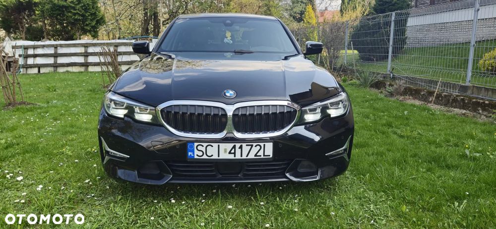 BMW Seria 3 318d Edition Luxury Line Purity - 2