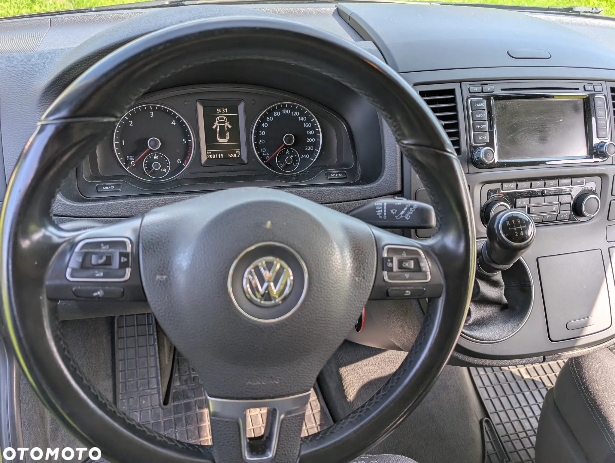 Volkswagen Multivan TDI L1 Comfortline - 6