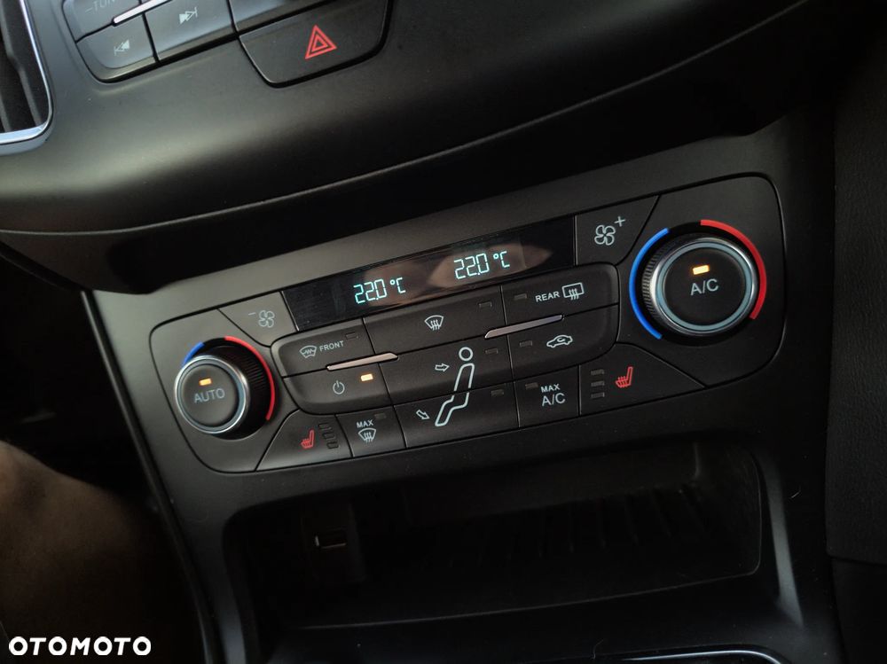 Ford Focus 2.0 TDCi ST - 27
