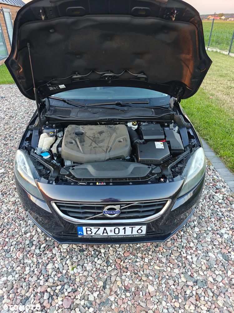 Volvo V40 D2 Summum - 9