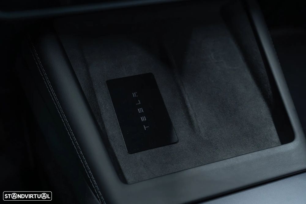 Tesla Model 3 Tração Traseira - 41