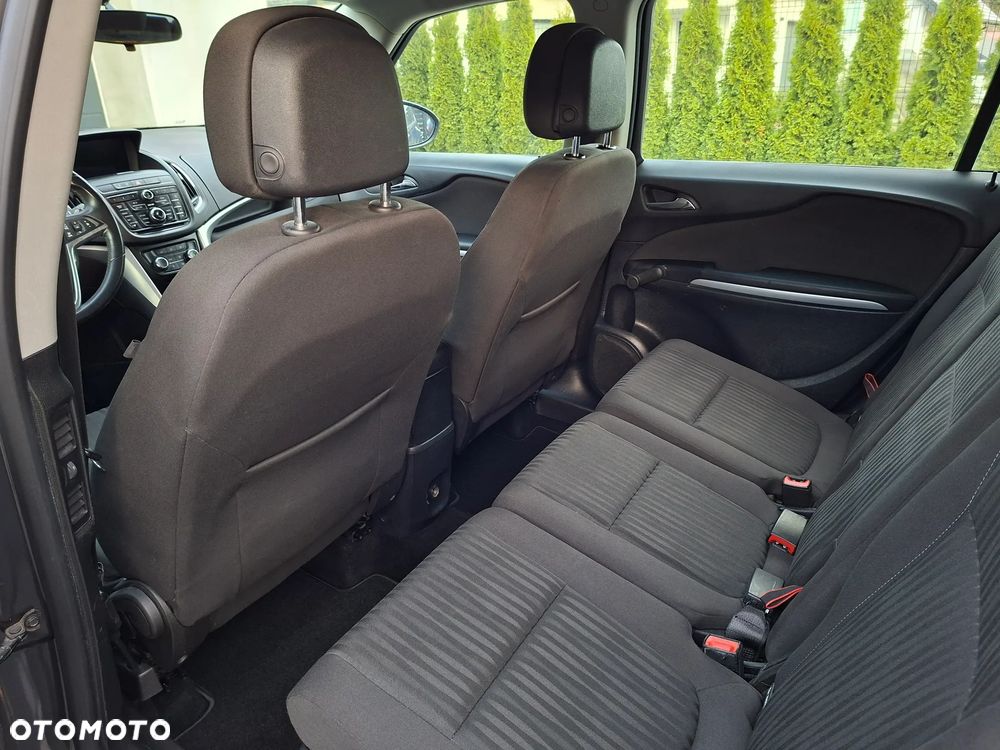Opel Zafira - 16