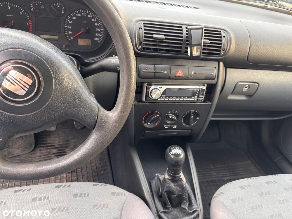 Seat Leon 1.9 TDI Signo - 11