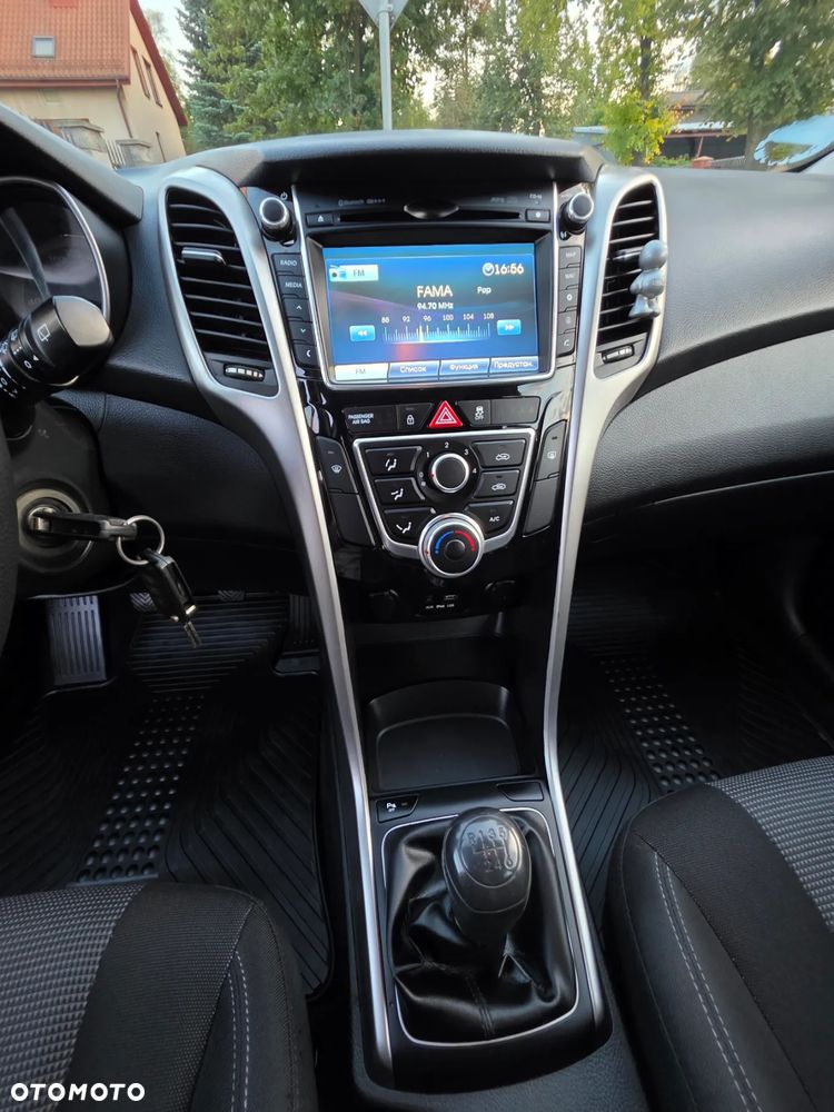 Hyundai i30 - 18