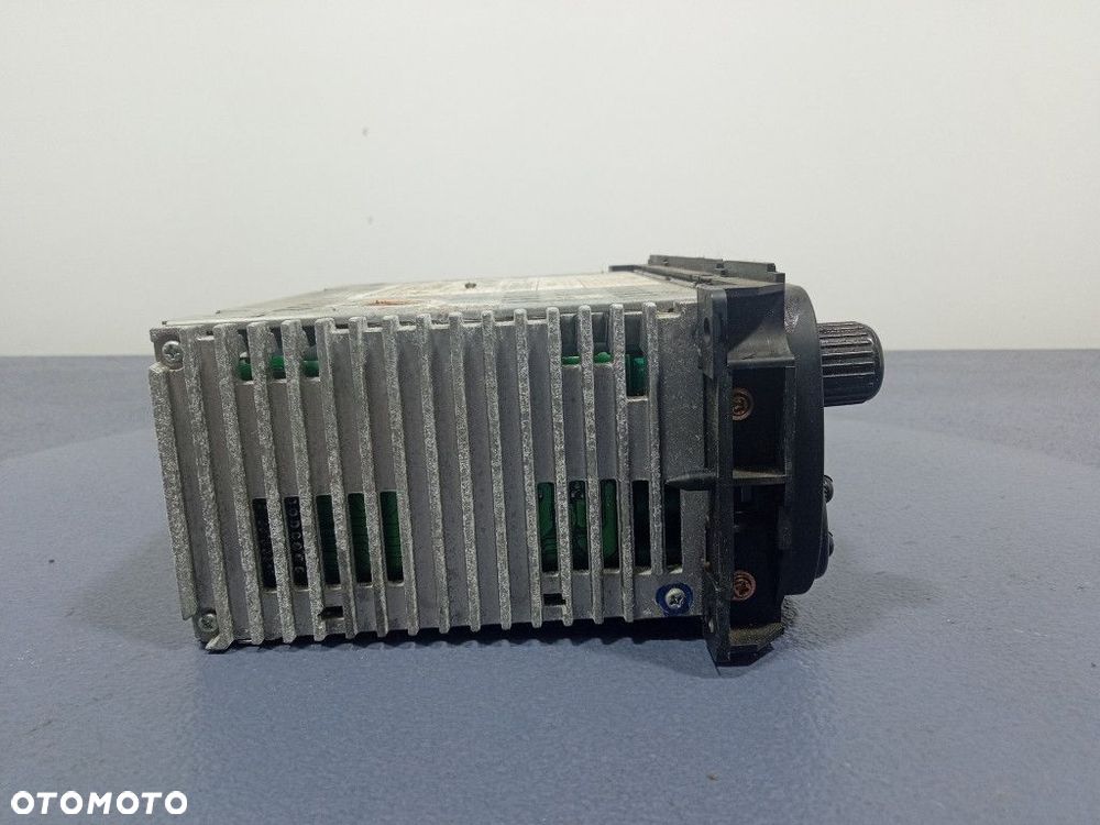 CARAVAN VOYAGER IV RADIO CD KASETY FABRYCZNE OEM P05064042AC - 4