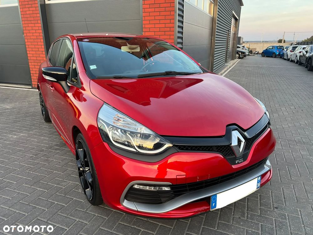 Renault Clio - 25