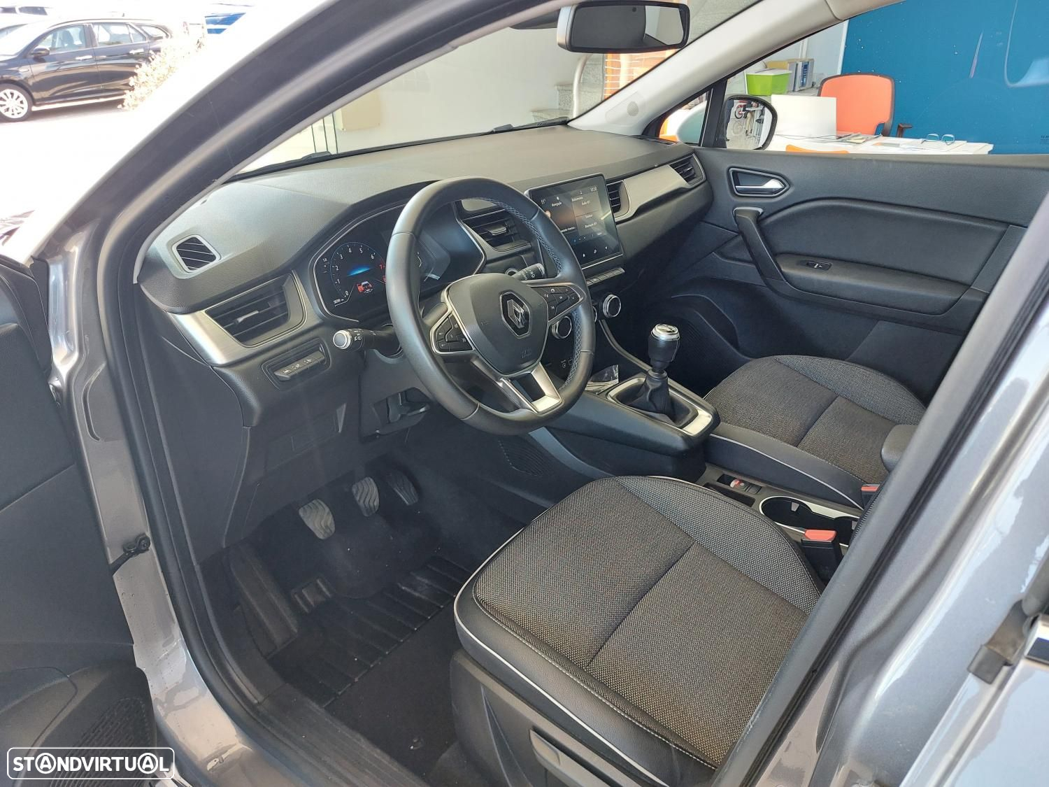 Renault Captur 1.3 TCe Exclusive - 11