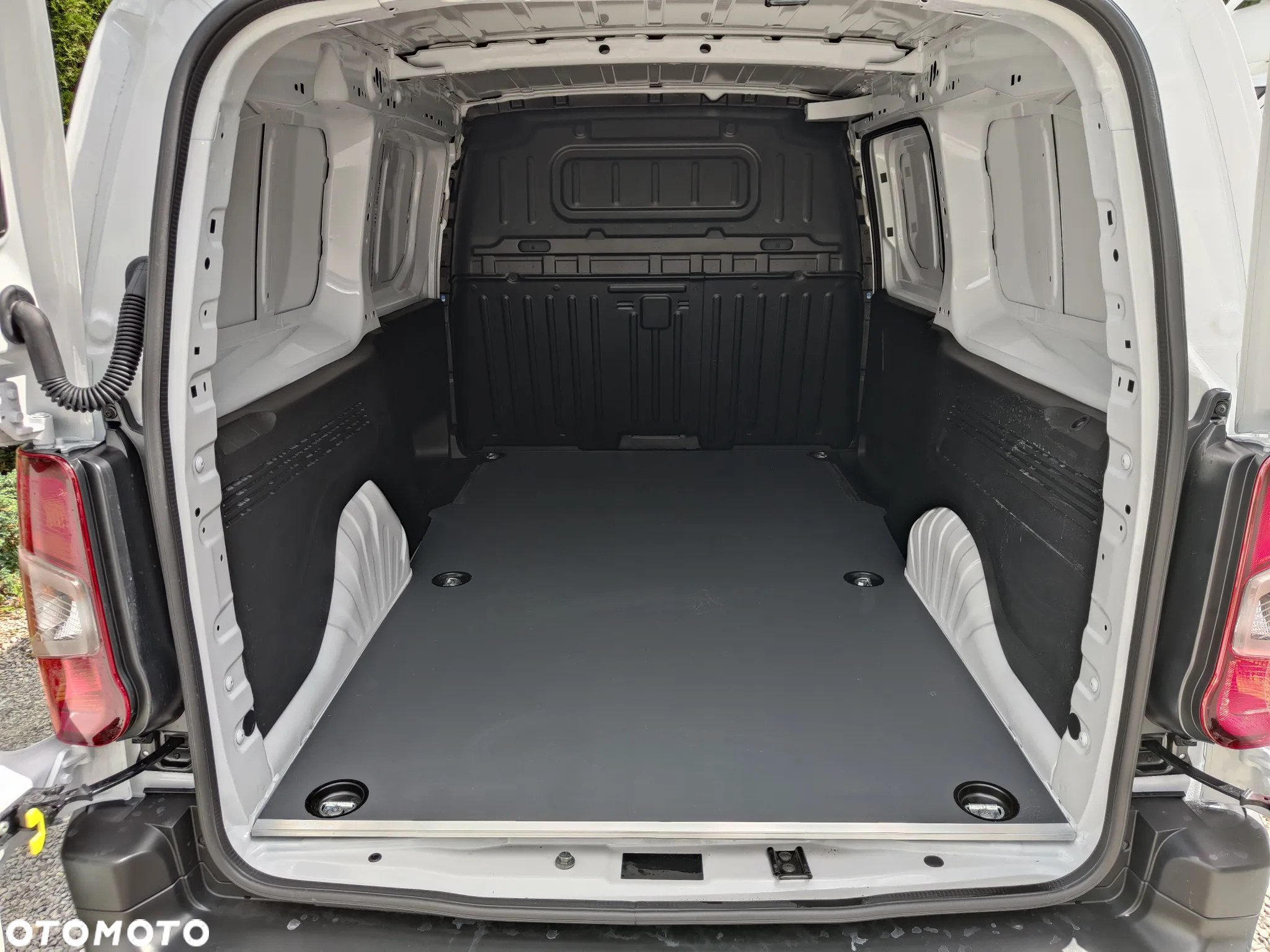 Toyota Proace City XL Maxi 2024r L2 1.5 Diesel  102PS - 31