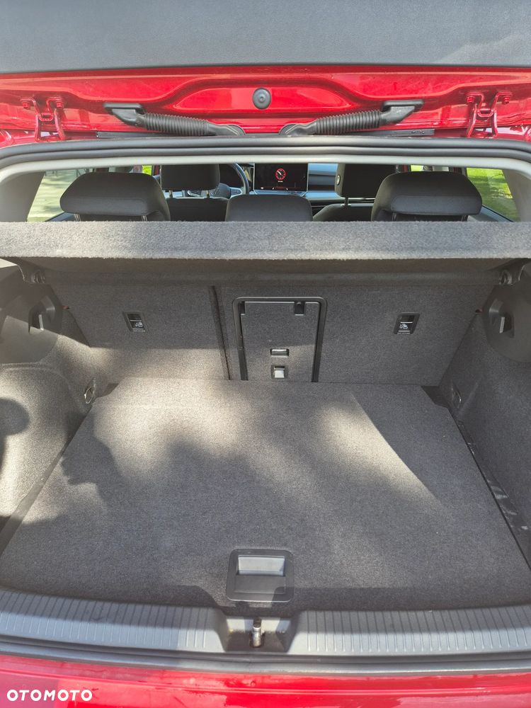 Volkswagen Golf - 16