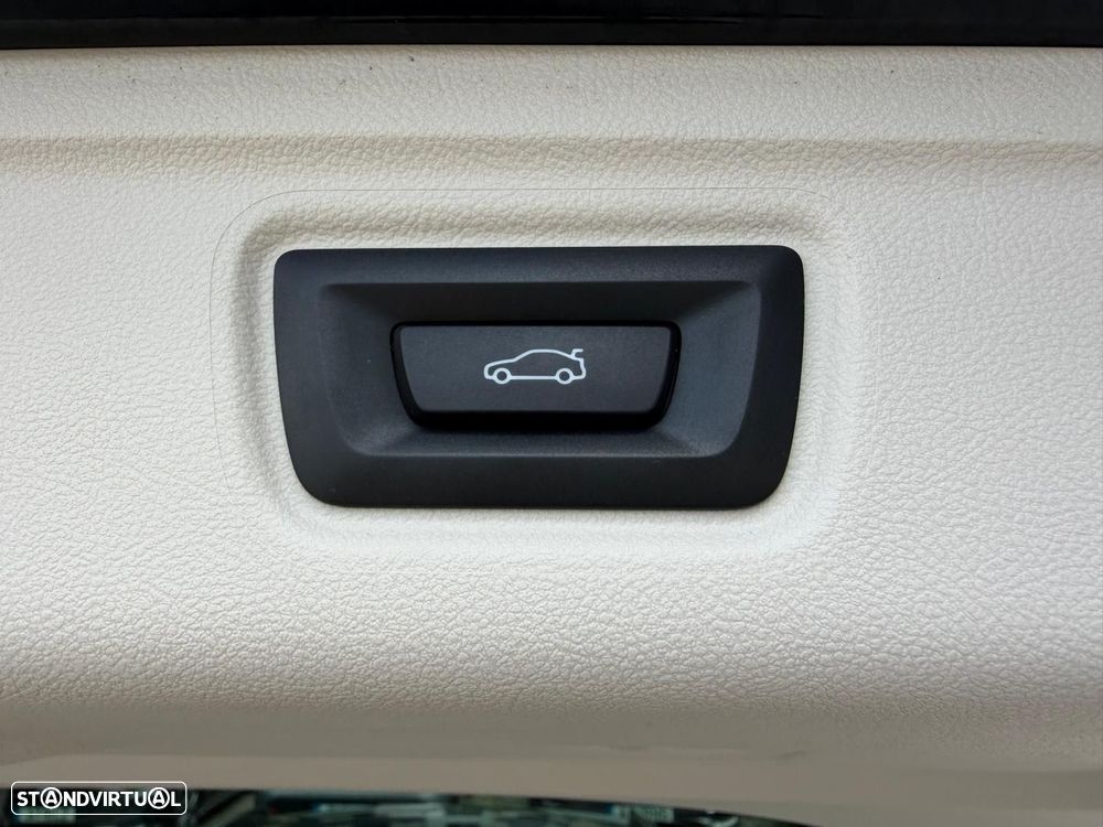 BMW 320 e Auto - 15