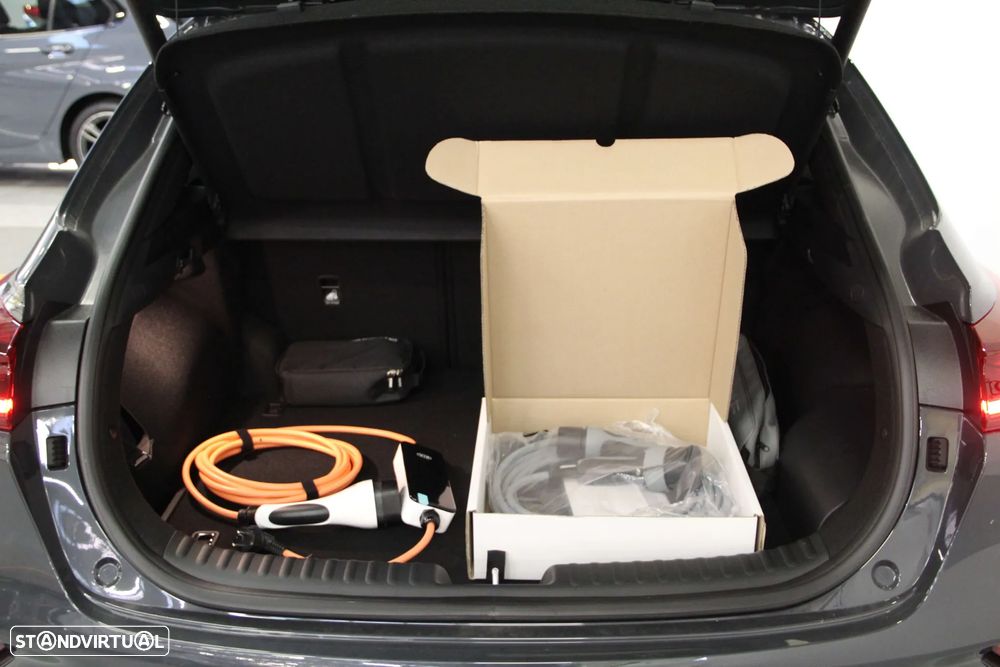 Kia XCeed 1.6 GDi PHEV Tech - 25