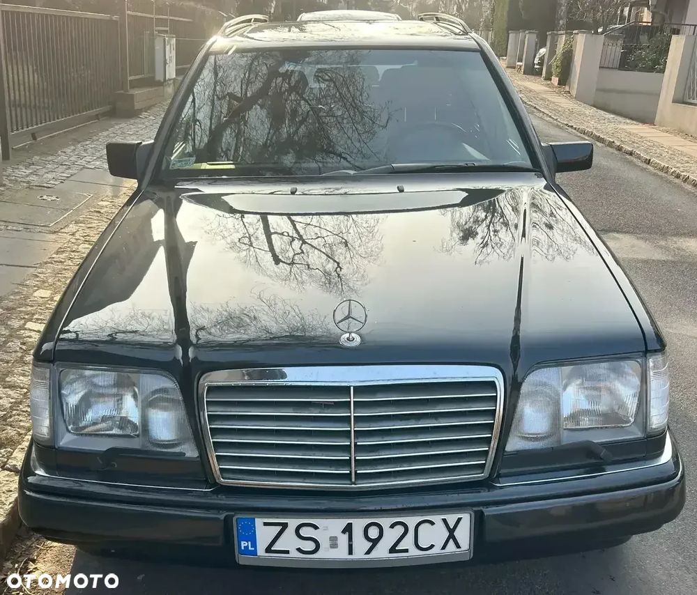 Mercedes-Benz Klasa E - 1