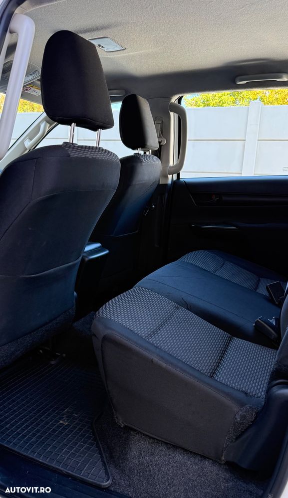Toyota Hilux 4x4 Double Cab Comfort - 17