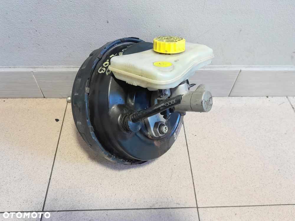 Serwo pompa hamulcowa SKODA Superb 01-08r. 8E0612105L - 3
