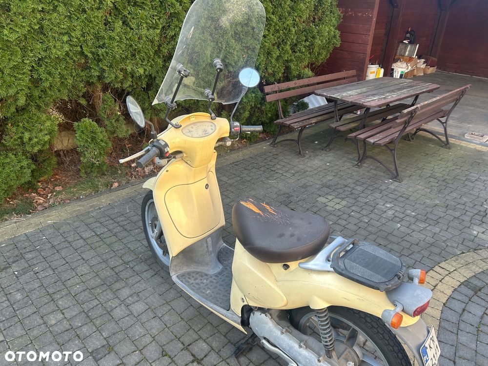 Aprilia Leonardo - 2