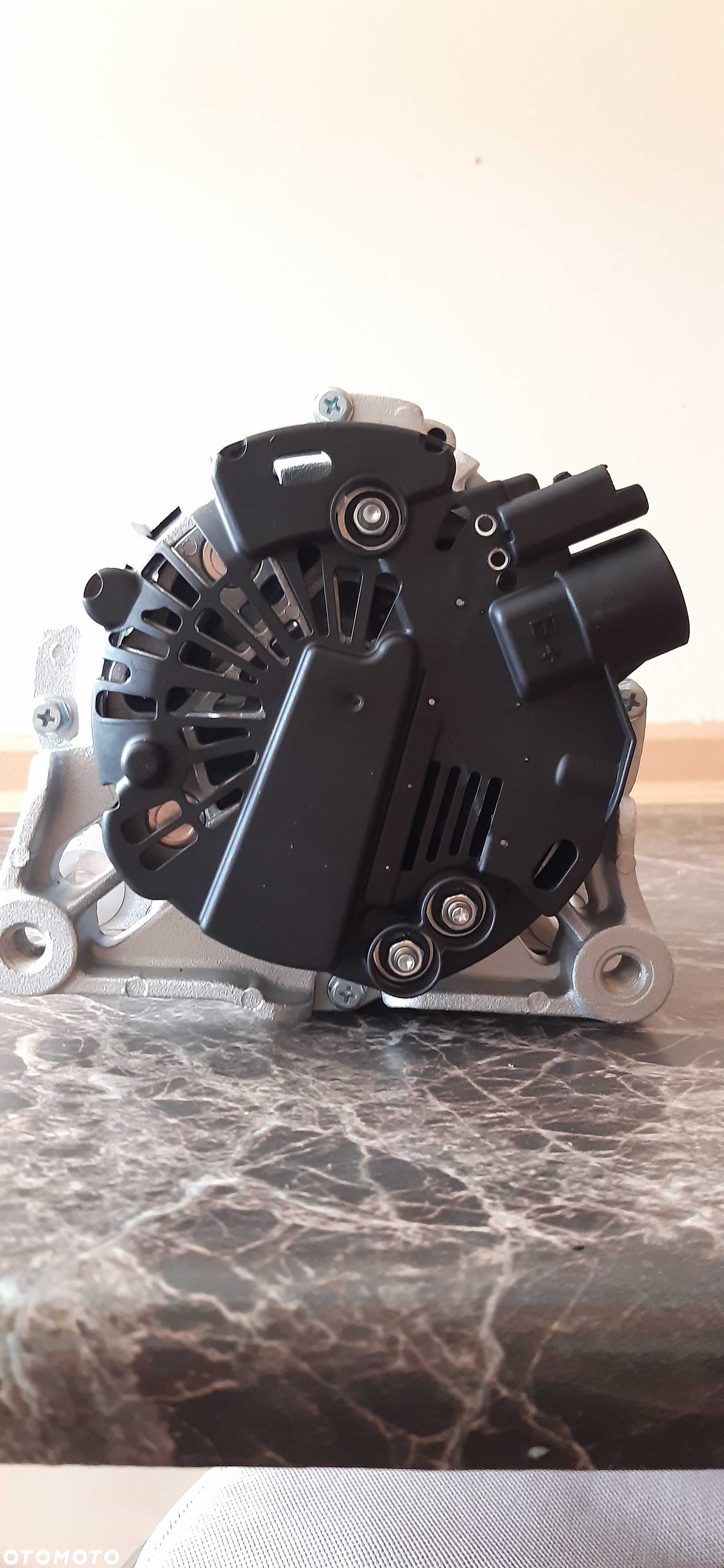 Alternator Peugeot 1007, 207, 301, 307 1,4 i 1,6 - 4