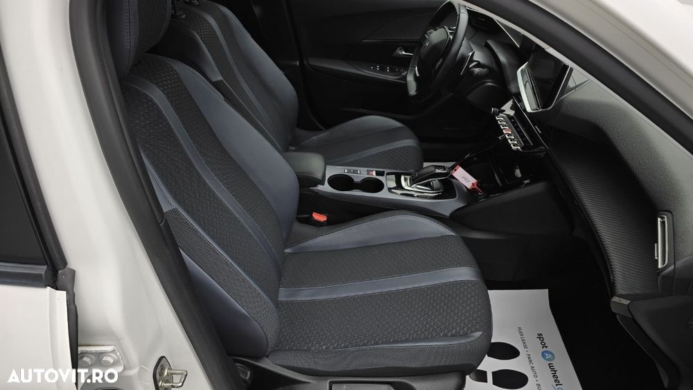 Peugeot 2008 1.5 BlueHDI STT EAT8 Allure - 18