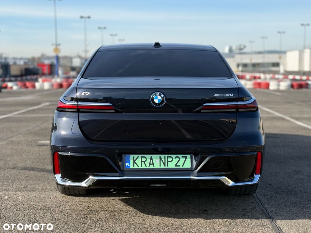 BMW i7 105.7kWh xDrive60 M Sport - 8