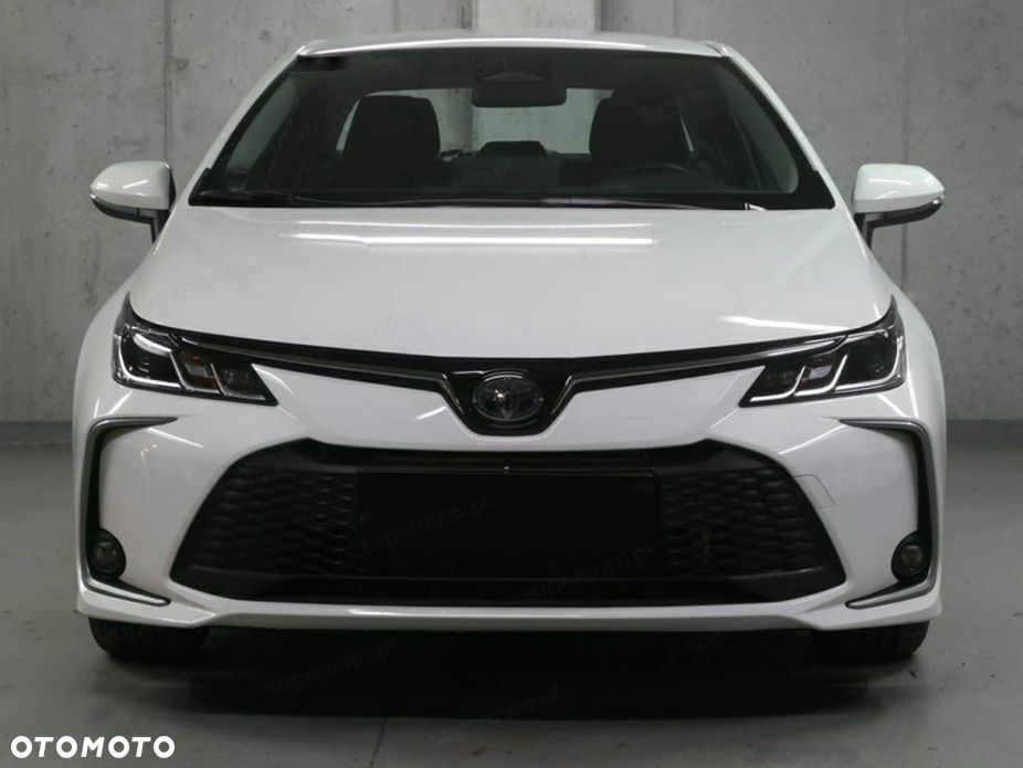 Toyota Corolla - 2