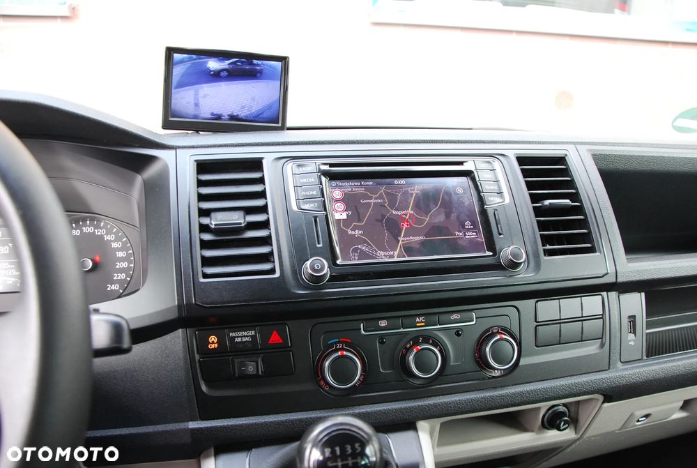 Volkswagen Transporter - 5