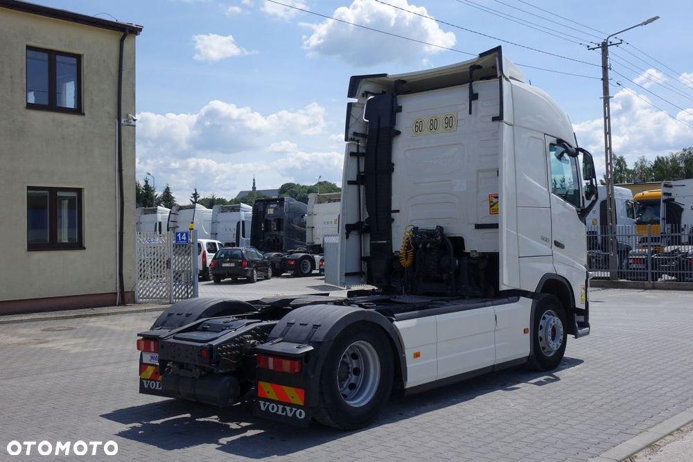 Volvo FH 500 GLOBETROTTER / EURO 6 / STANDARD / AUTOMAT / KLIMATYZACJA POSTOJOWA / LODÓWKA - 5