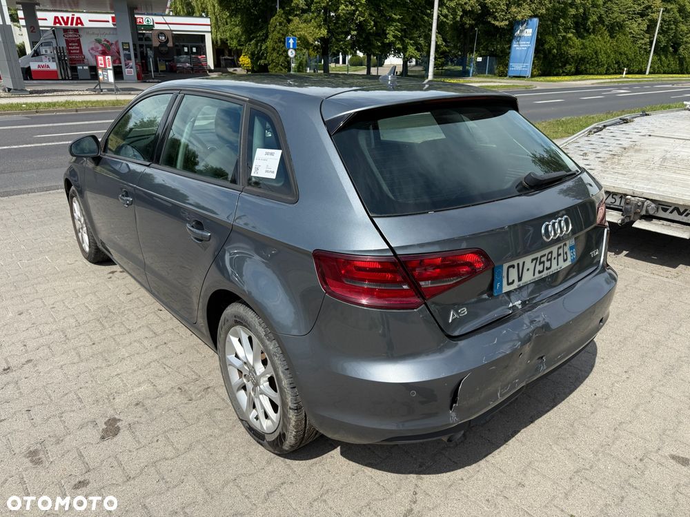 Audi A3 Sportback - 12