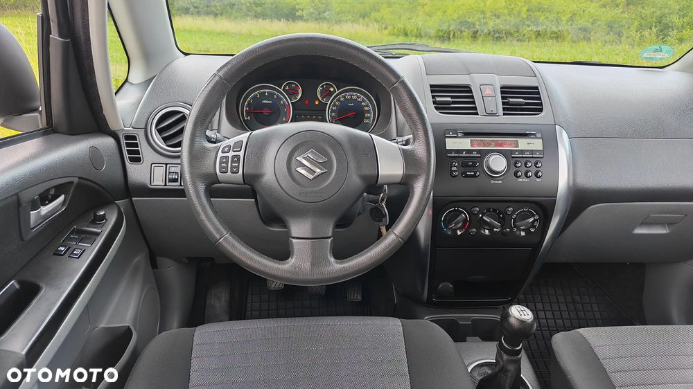 Suzuki SX4 1.6 VVT 4x4 Style - 22