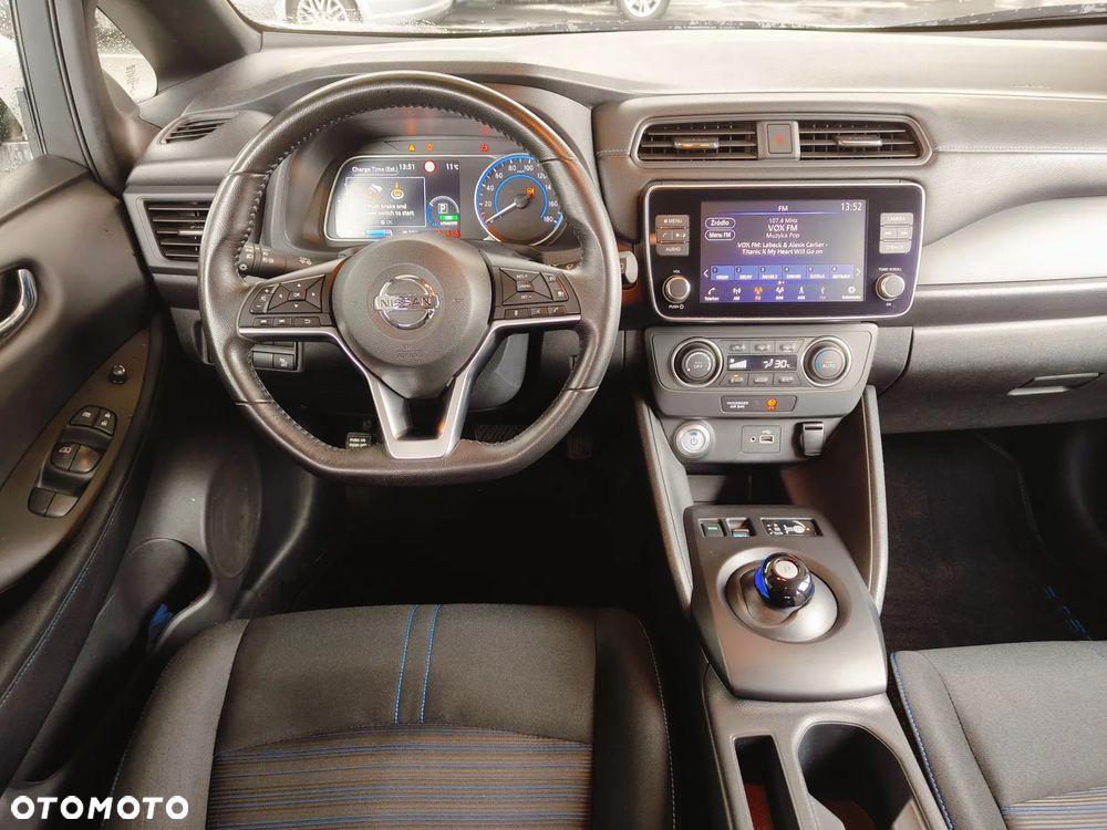 Nissan Leaf 40kWh Acenta - 10