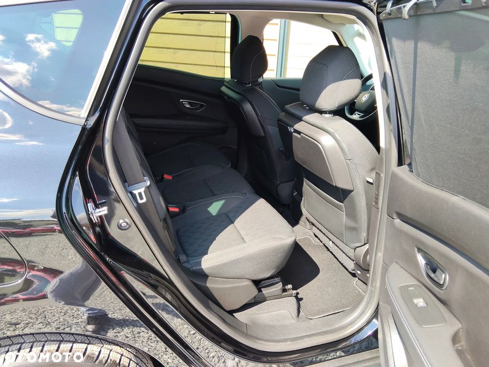 Renault Scenic TCe 140 GPF EDC LIMITED - 27