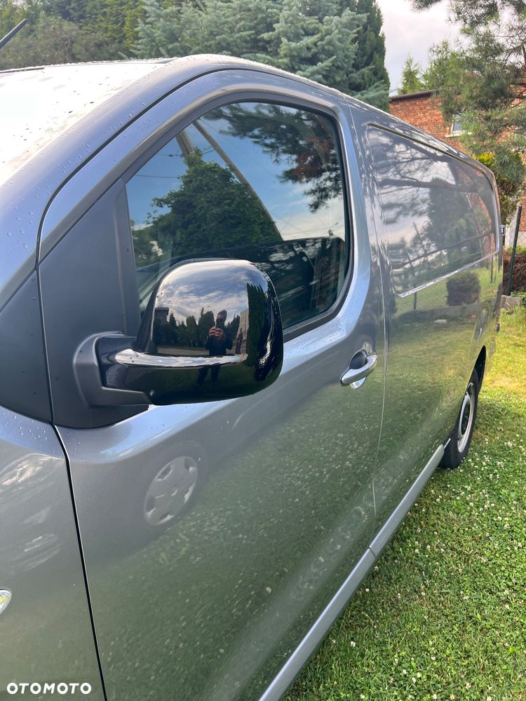Opel Vivaro - 25