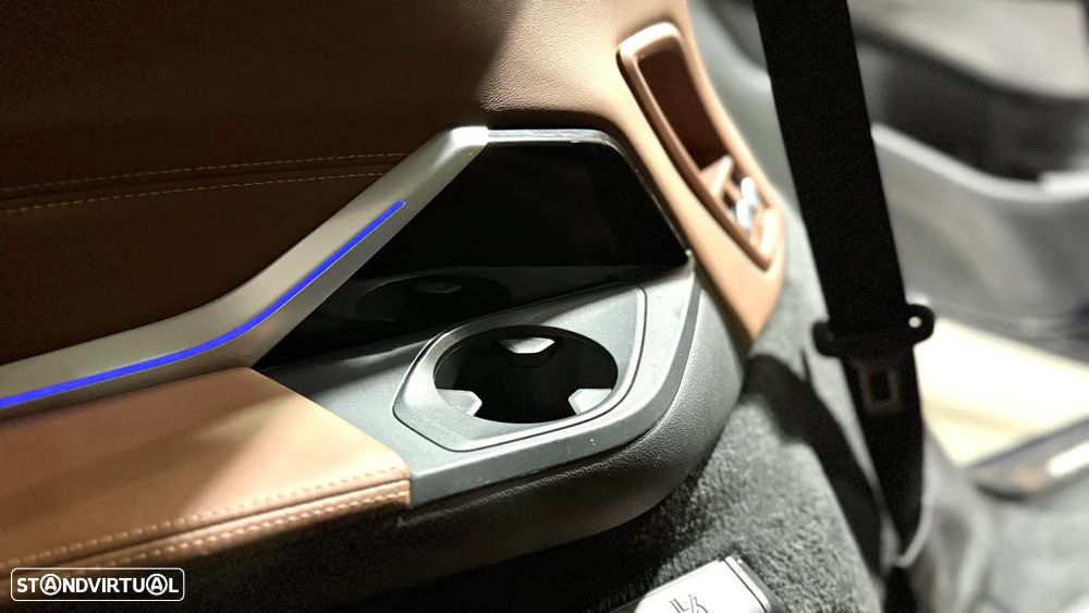 BMW X7 30 d xDrive Pack M - 40