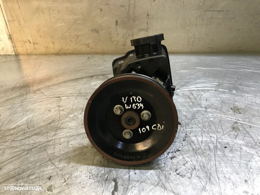 BOMBA DE DIREÇÃO / DIRECÇÃO ASSISTIDA MERCEDES VITO 109CDI W639 2.2CDI A6042360010HB - 2