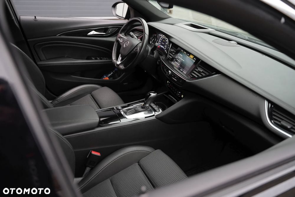 Opel Insignia CT 1.6 T Elite S&S - 29