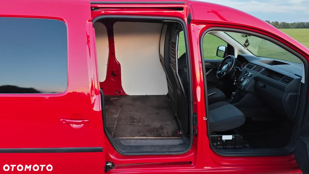 Volkswagen Caddy Maxi 2.0 TDI Comfortline DSG - 17