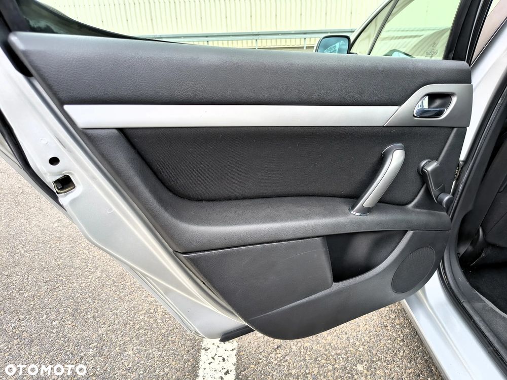 Peugeot 407 1.8 Presence - 22
