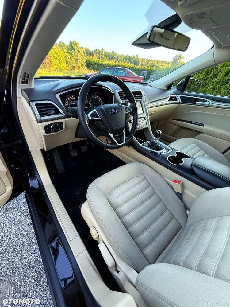 Ford Mondeo 1.5 EcoBoost Gold X (Trend) - 23