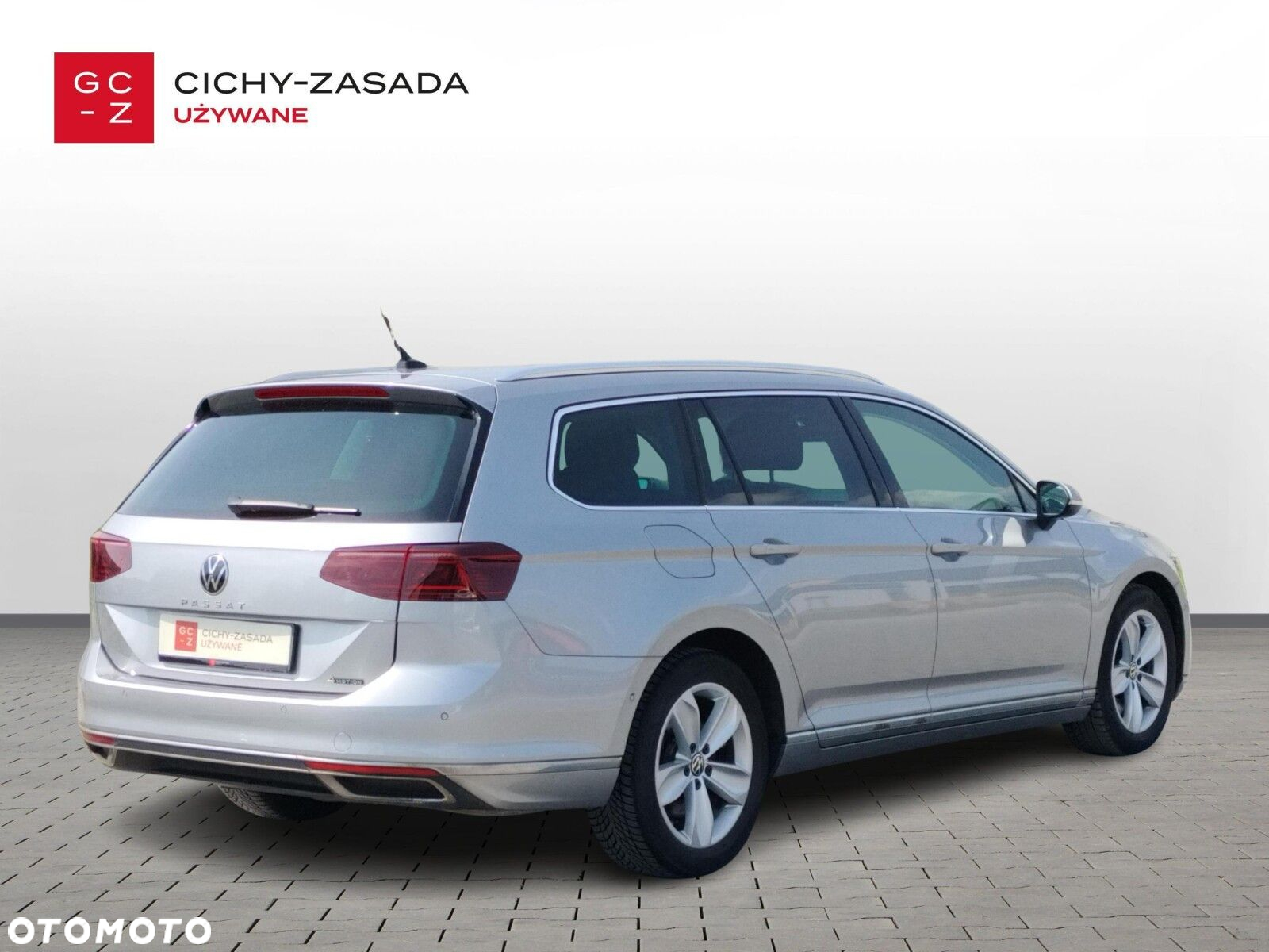 Volkswagen Passat 2.0 TSI 4Mot Elegance DSG - 5