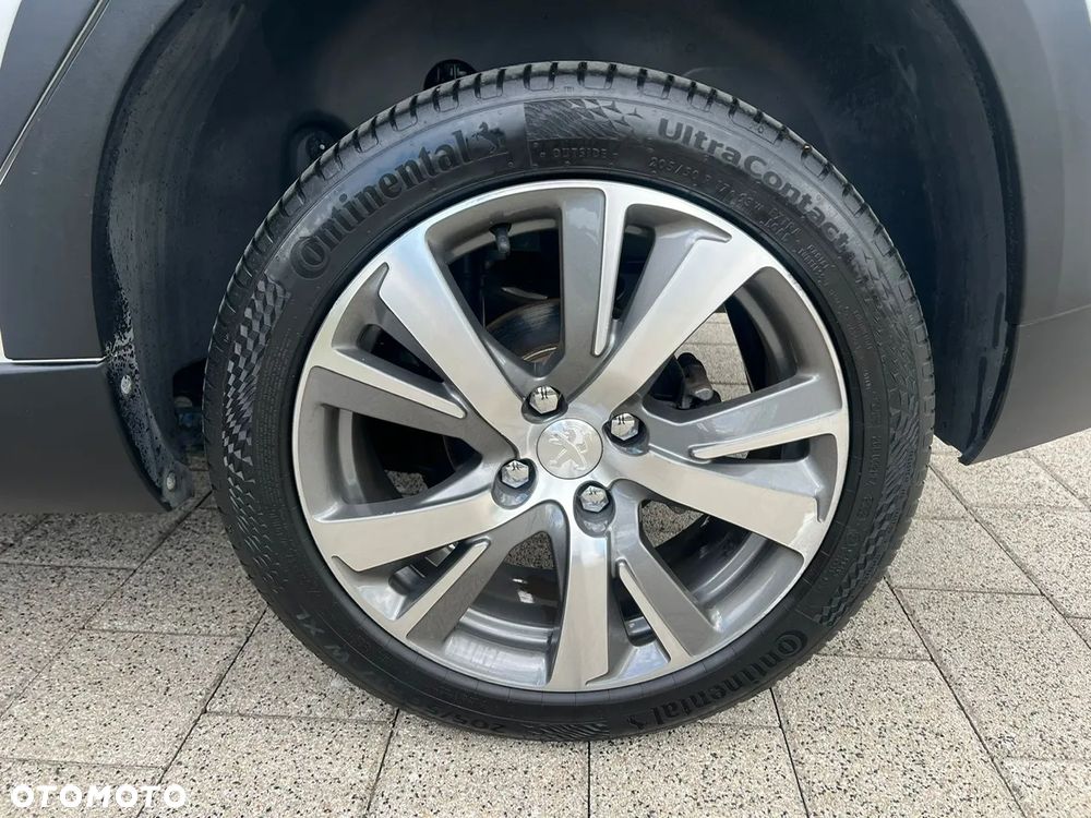 Peugeot 2008 - 25