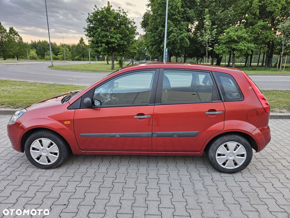 Ford Fiesta - 5