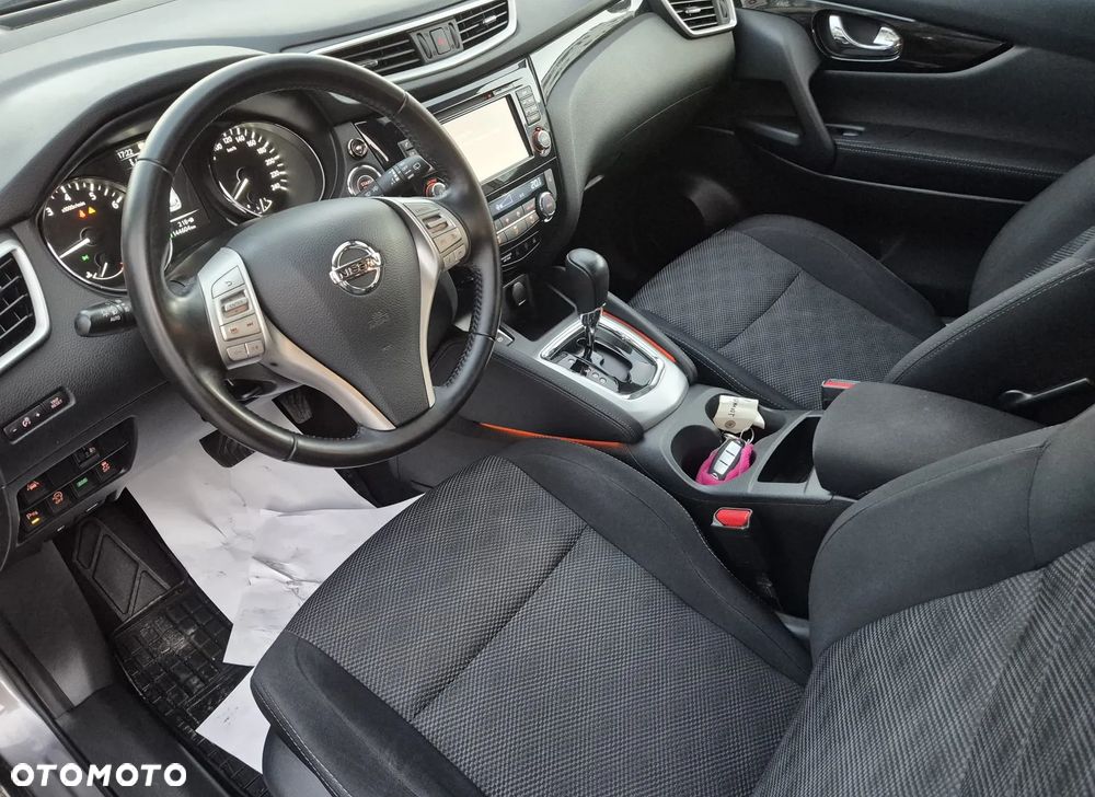 Nissan Qashqai 1.2 DIG-T Xtronic N-Connecta - 11