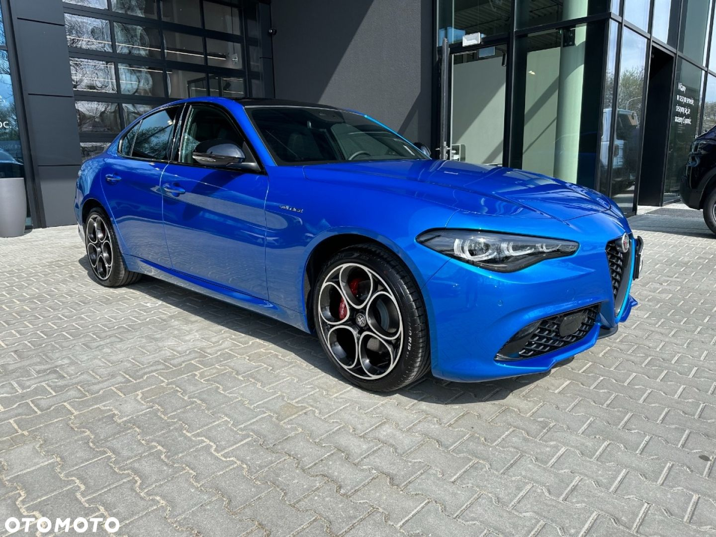 Alfa Romeo Giulia - 9