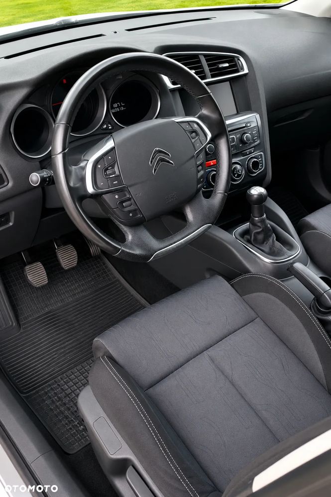 Citroën C4 1.6 VTi Attraction - 6