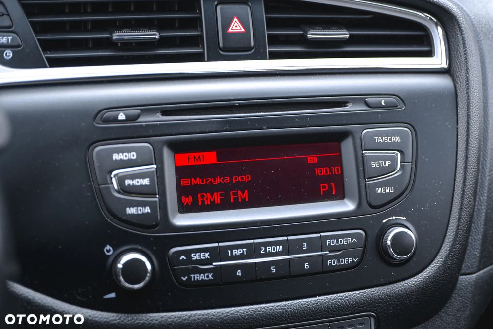 Kia Ceed 1.0 T-GDI M - 11