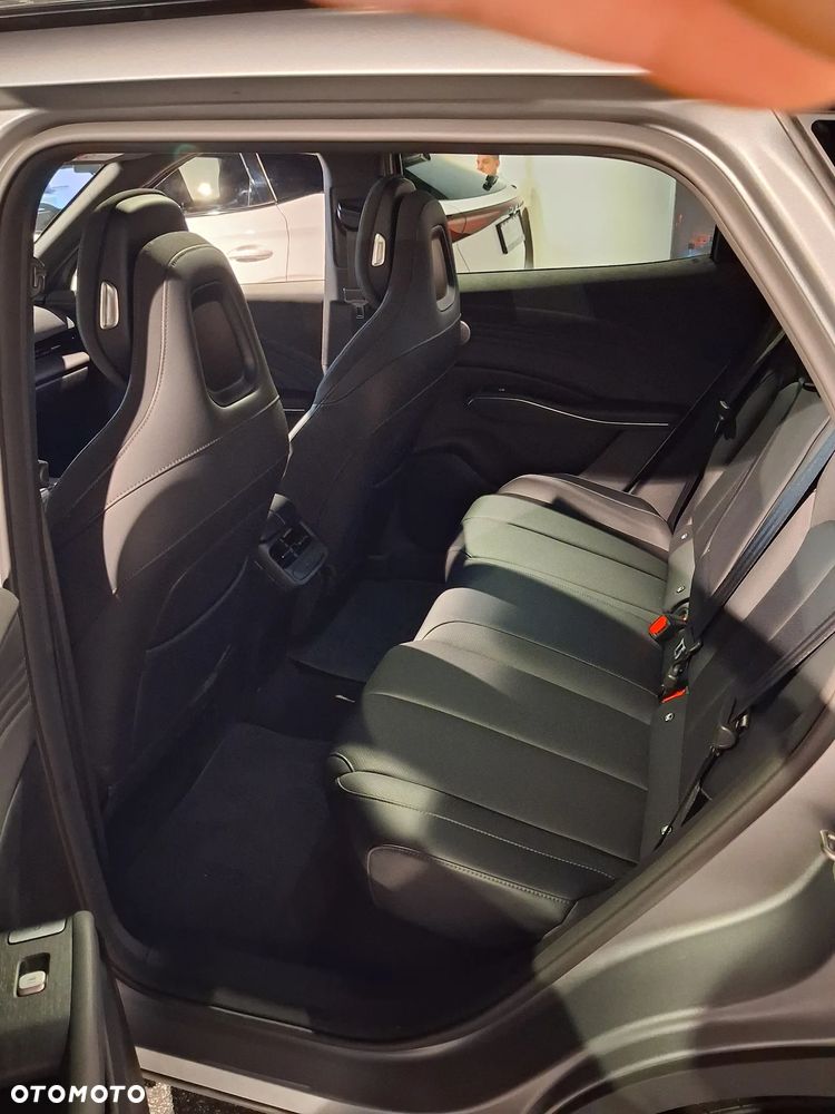 Omoda 7 1.5 T-GDi Super Hybrid Luxury - 9